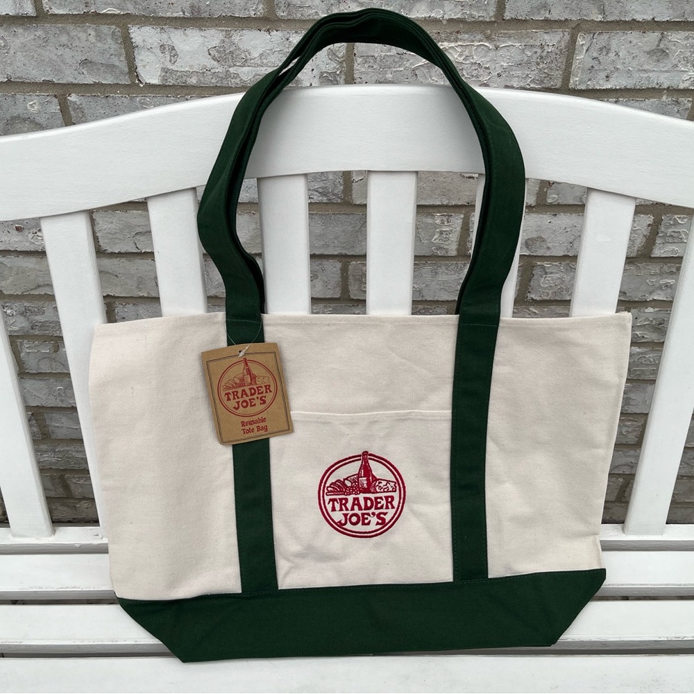 Green Trader Joe’s canvas bag